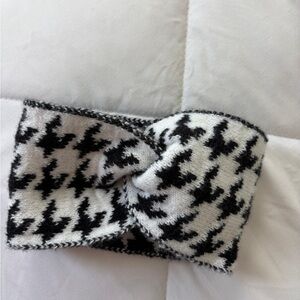 Houndstooth Knit Headband - Black & White